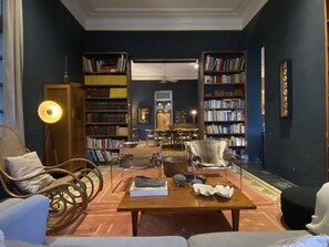 Televisión LED 50 pulgadas con canales de televisión por cable