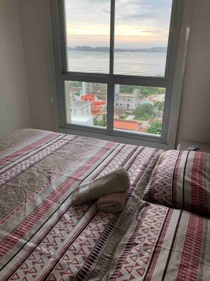Honeymoon Apartment, Beach View, Poolside | 2 bedrooms, premium bedding, individually decorated - Velutti Vista Premium - Penha-SC (Penha)