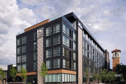 AC Hotel by Marriott Dayton