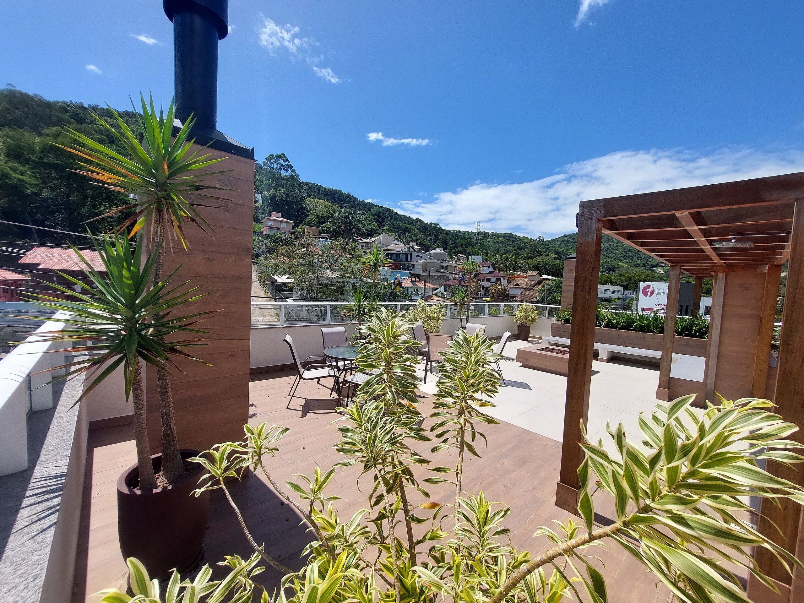 Apartamento premium, acesso à piscina, vista para a cidade | Vista para o jardim