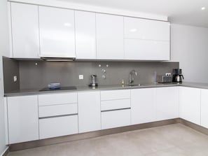 Fridge, microwave, oven, dishwasher