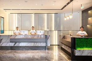 Ảnh chưa phân loại, 4 trong số 27 ảnh, nút