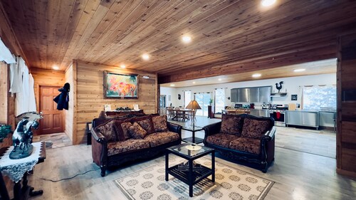 Hidden Bear Retreat Center