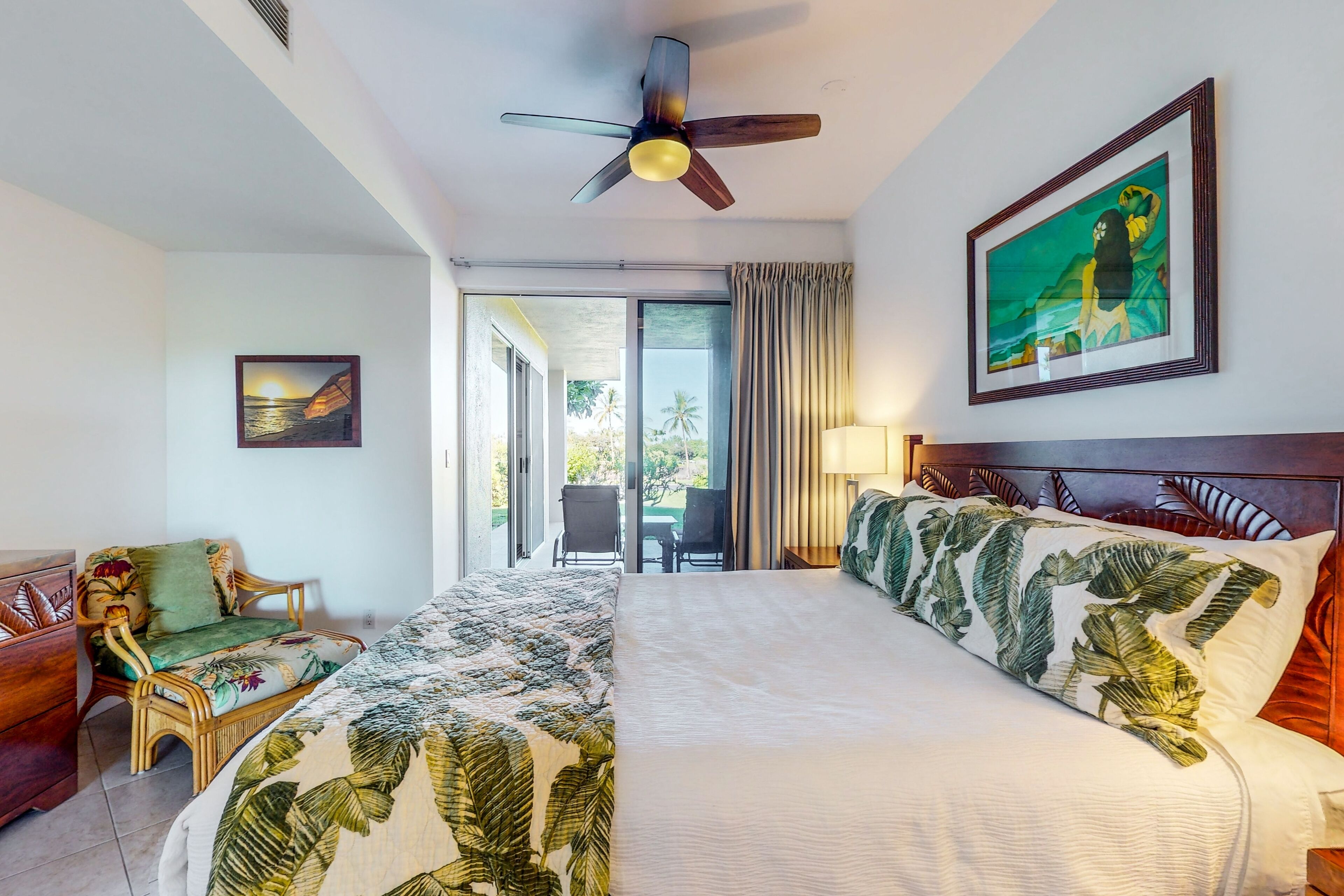 2 bedrooms, free internet, bed sheets