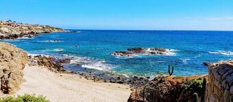 REMODELED UNOBSTRUCTED OCEANVIEW GROUND FLOOR 1 BEDROOM All US/CA TV CHANNELS