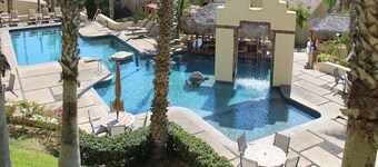 REMODELED UNOBSTRUCTED OCEANVIEW GROUND FLOOR 1 BEDROOM All US/CA TV CHANNELS