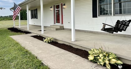 Peaceful Farmhouse & Rural Views