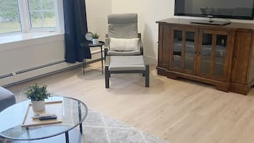 TV connectée, table de tennis de table
