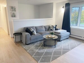 TV connectée, table de tennis de table