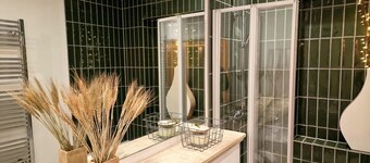 Stunning Luxury 2 Bed City Centre Apartment