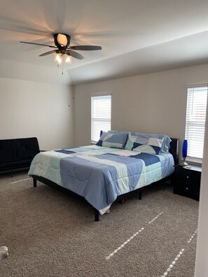 3 soverom, wi-fi og sengetøy