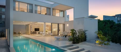 Außenpool, beheizter Pool