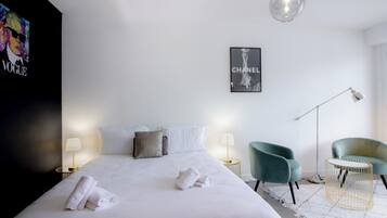 Iron/ironing board, free WiFi, bed sheets