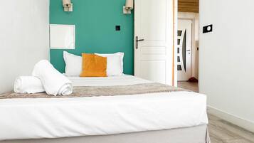 1 bedroom, iron/ironing board, free WiFi, bed sheets