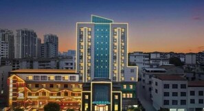 Ảnh chưa phân loại, 2 trong số 68 ảnh, nút