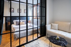 1 camera, ferro/asse da stiro, Wi-Fi gratuito, lenzuola