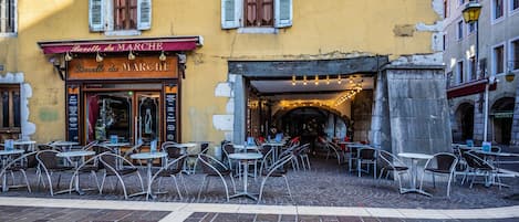 Restauration extérieure