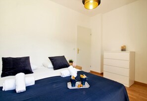 1 bedroom, iron/ironing board, free WiFi, bed sheets