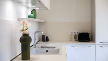 Frigorifero, microonde, forno, lavastoviglie