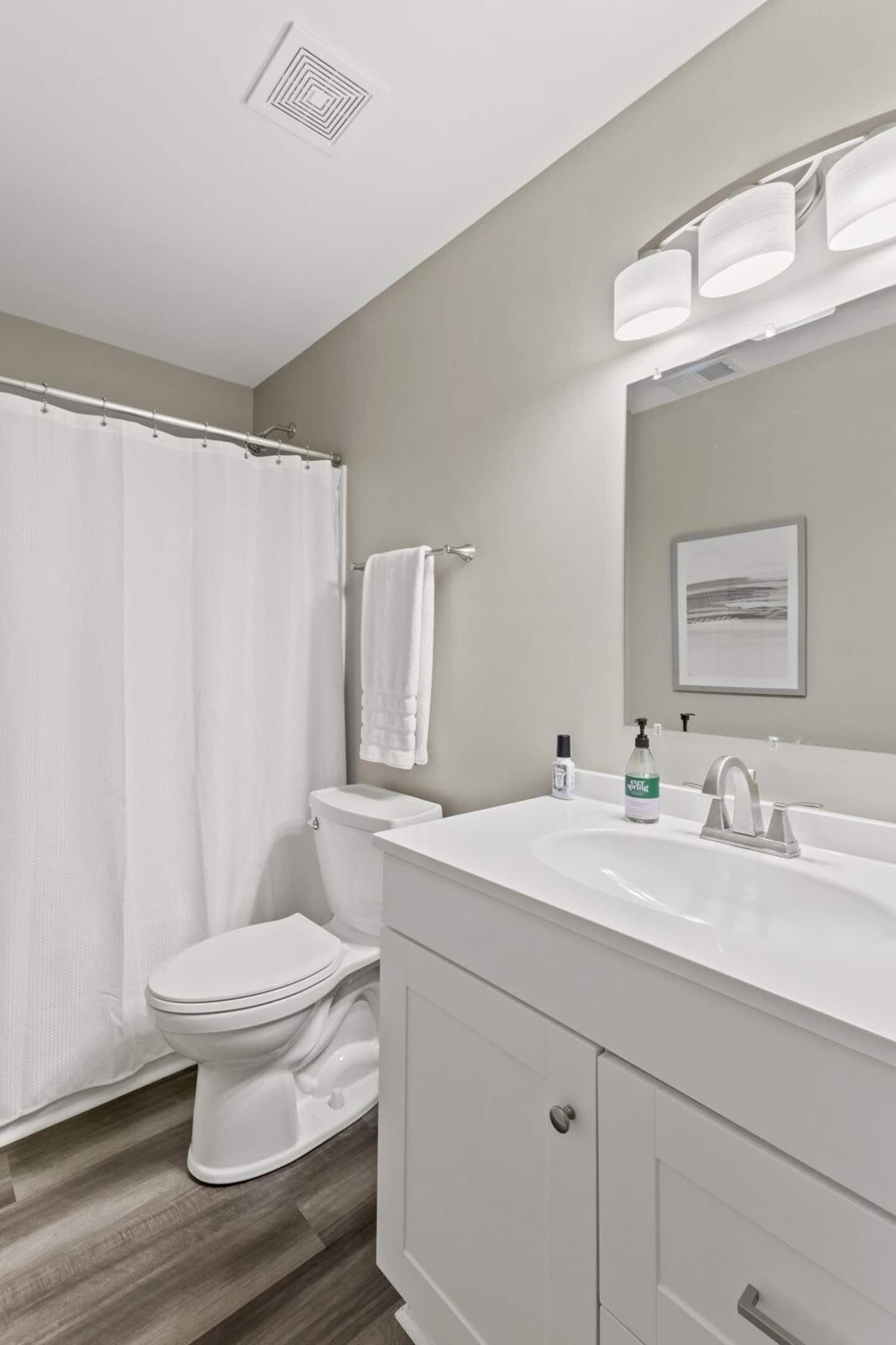 ヘアドライヤー、タオル