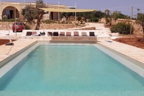 Alberca al aire libre 