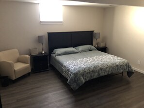 1 bedroom, free WiFi, bed sheets