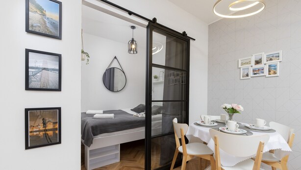 In-room dining - City Centre Gdynia Morska by Renters (Gdynia)