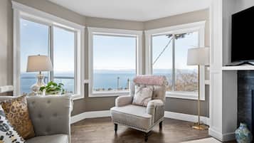 TV connectée, cheminée