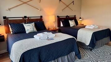 4 soveværelser, skrivebord, strygejern/strygebræt, weekendseng