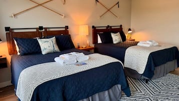 4 bedrooms, desk, iron/ironing board, travel cot