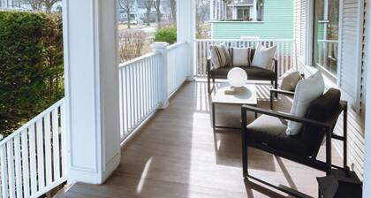 Modern Victorian Vibes ❤️ | Character & Charm