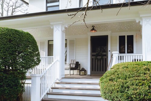 Oak Park Victorian by FLW Studio