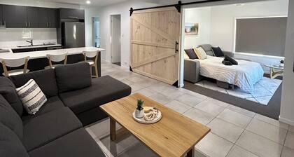 Family getaway on the waterfront of Tin Can Bay