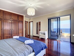 4 habitaciones, tabla de planchar con plancha y wifi gratis 