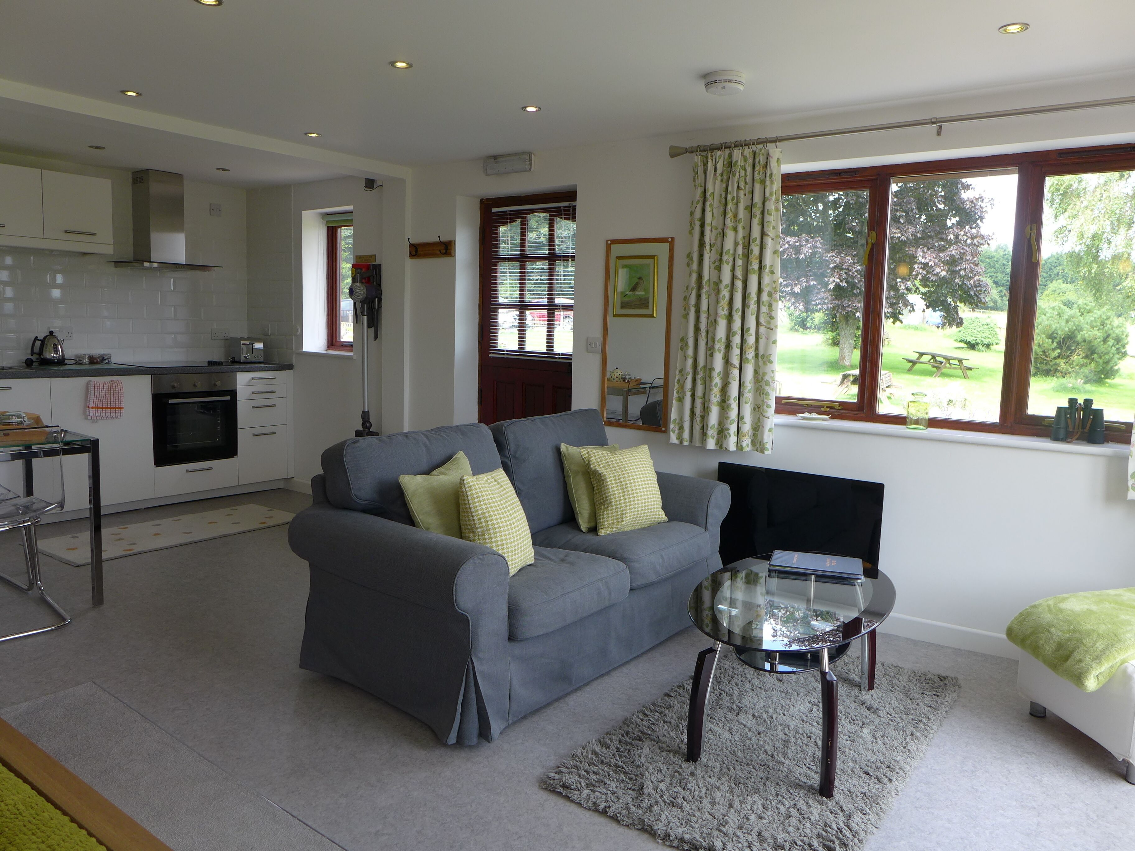 開放式客房, 地面層 (Maple Lodge) | 高級寢具、獨特裝潢、布置獨特、免費搖籃/嬰兒床