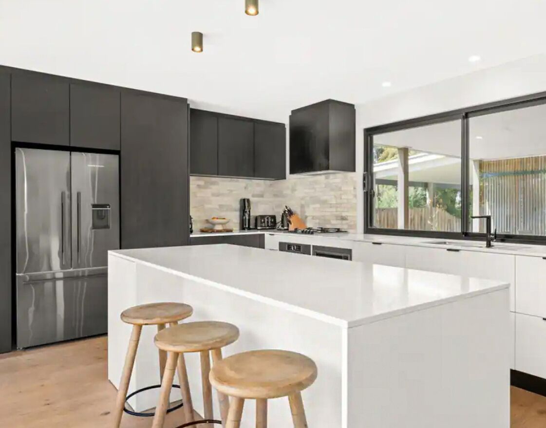 Køleskab, ovn, opvaskemaskine