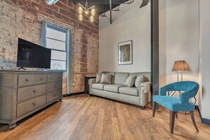 TV, offices