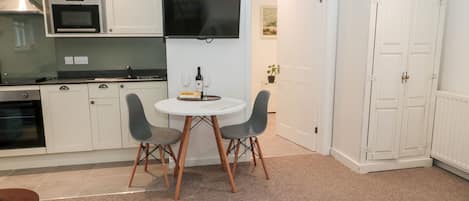 Cottage | Bahagian dalam