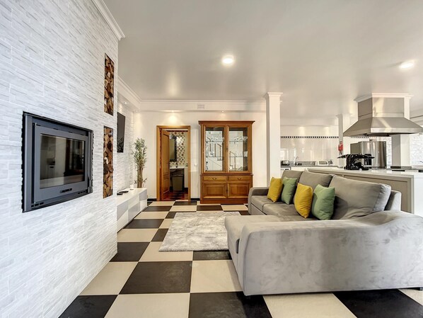 3 bedrooms
