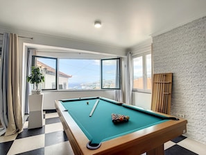 3 bedrooms