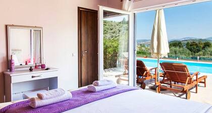 Villa Manos in Ligia