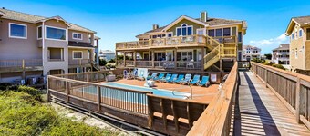 6119 Gone Coastal * Oceanfront * Pool