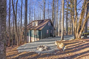 Exterior - Peaceful Cabin Near Many Activities (Beech Mountain)