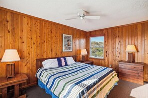 6 bedrooms, WiFi, bed sheets