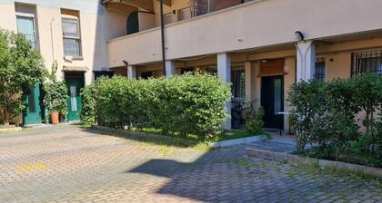 Fiorilli House-Fiera District-Private Parking-Bicycle Storage