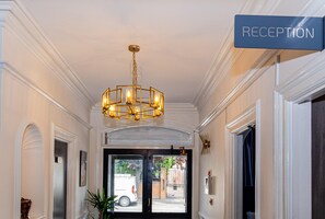 Reception - Woodford Hotel (London)