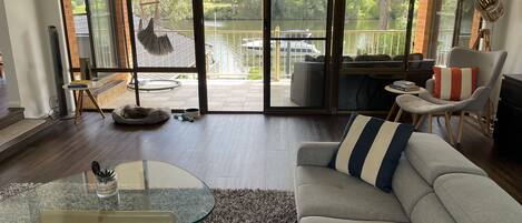 Smart TV, books, computer monitors