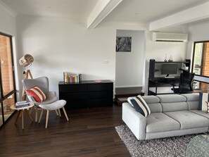 Smart TV, books, computer monitors