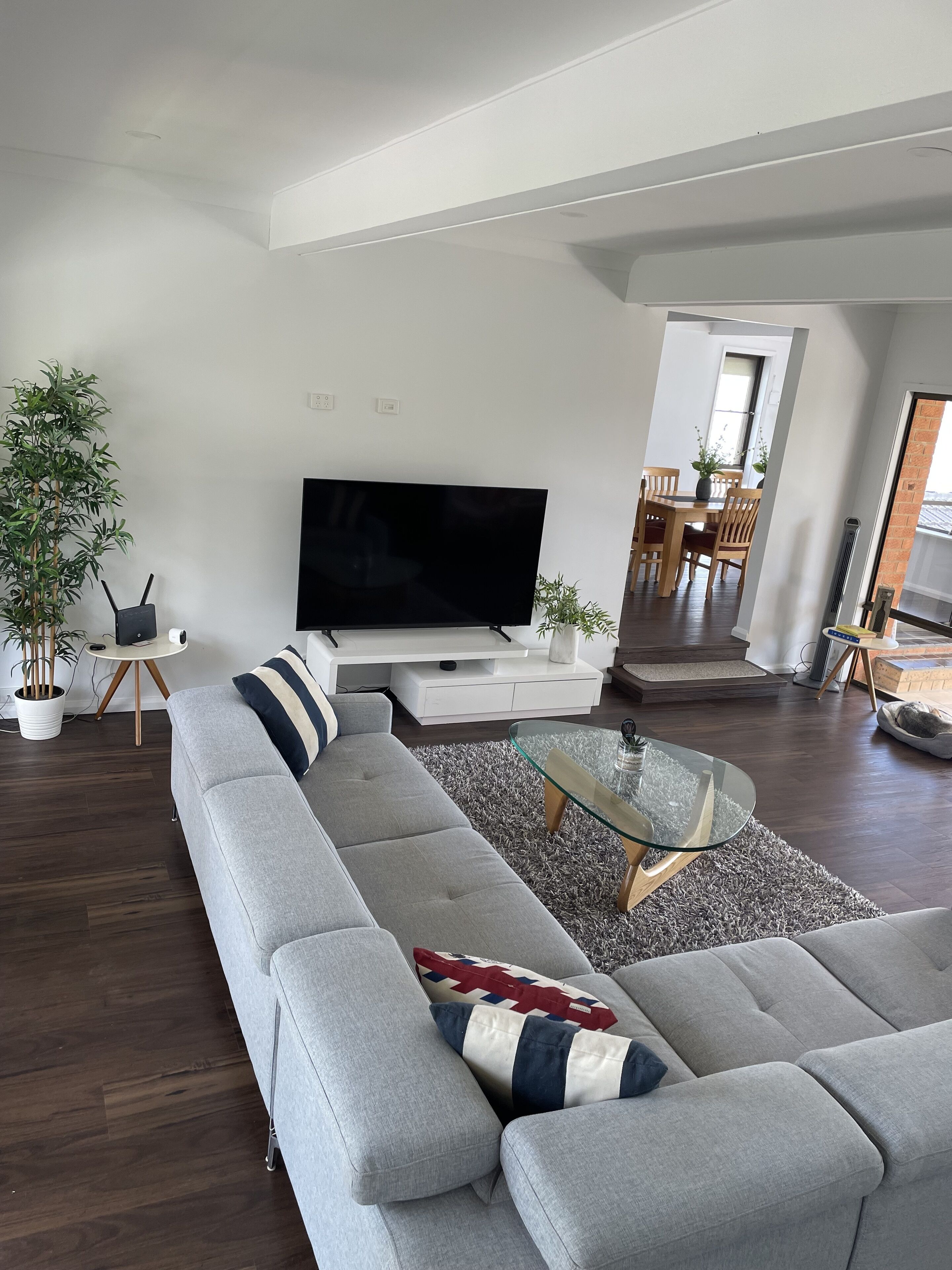 Smart TV, books, computer monitors