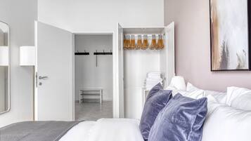 3 Schlafzimmer, Bügeleisen/Bügelbrett, WLAN, Bettwäsche